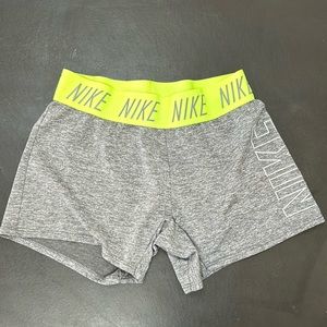 Nike Dri-Fit Shorts Girls M